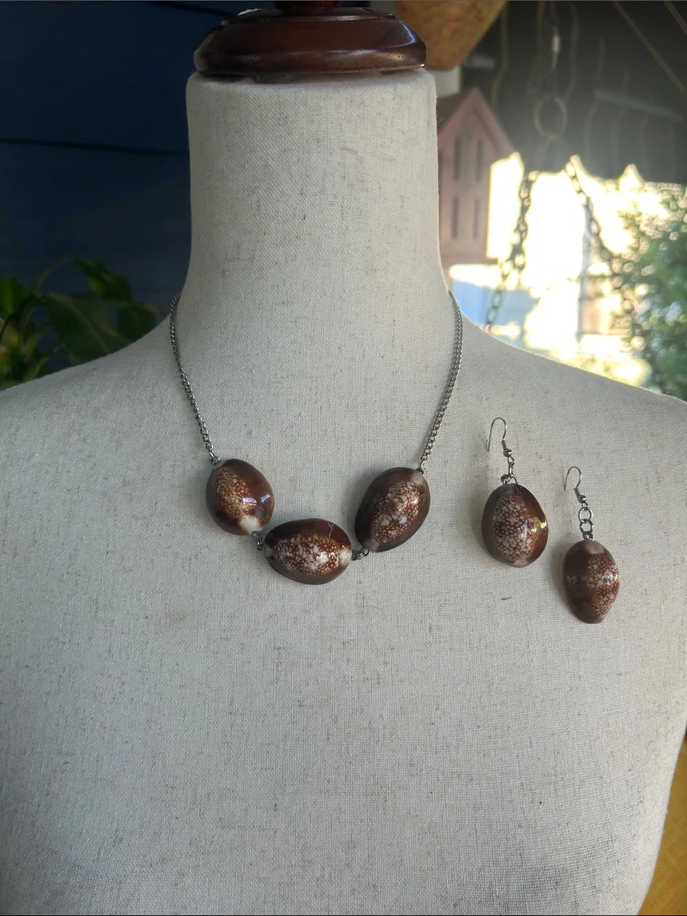 Vintage Snakehead Cowrie Shell Necklace & Earring Set